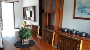 Apartamento com quintal e piscina - 8
